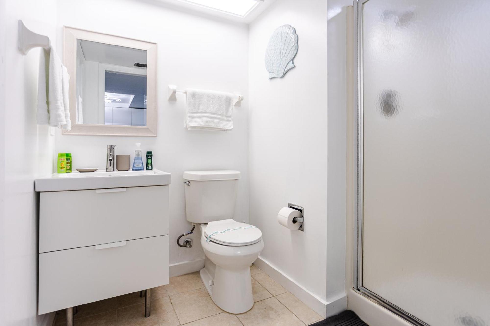 Bass & Sun Condominium 2/2 Bedroom 클레위스턴 객실 사진