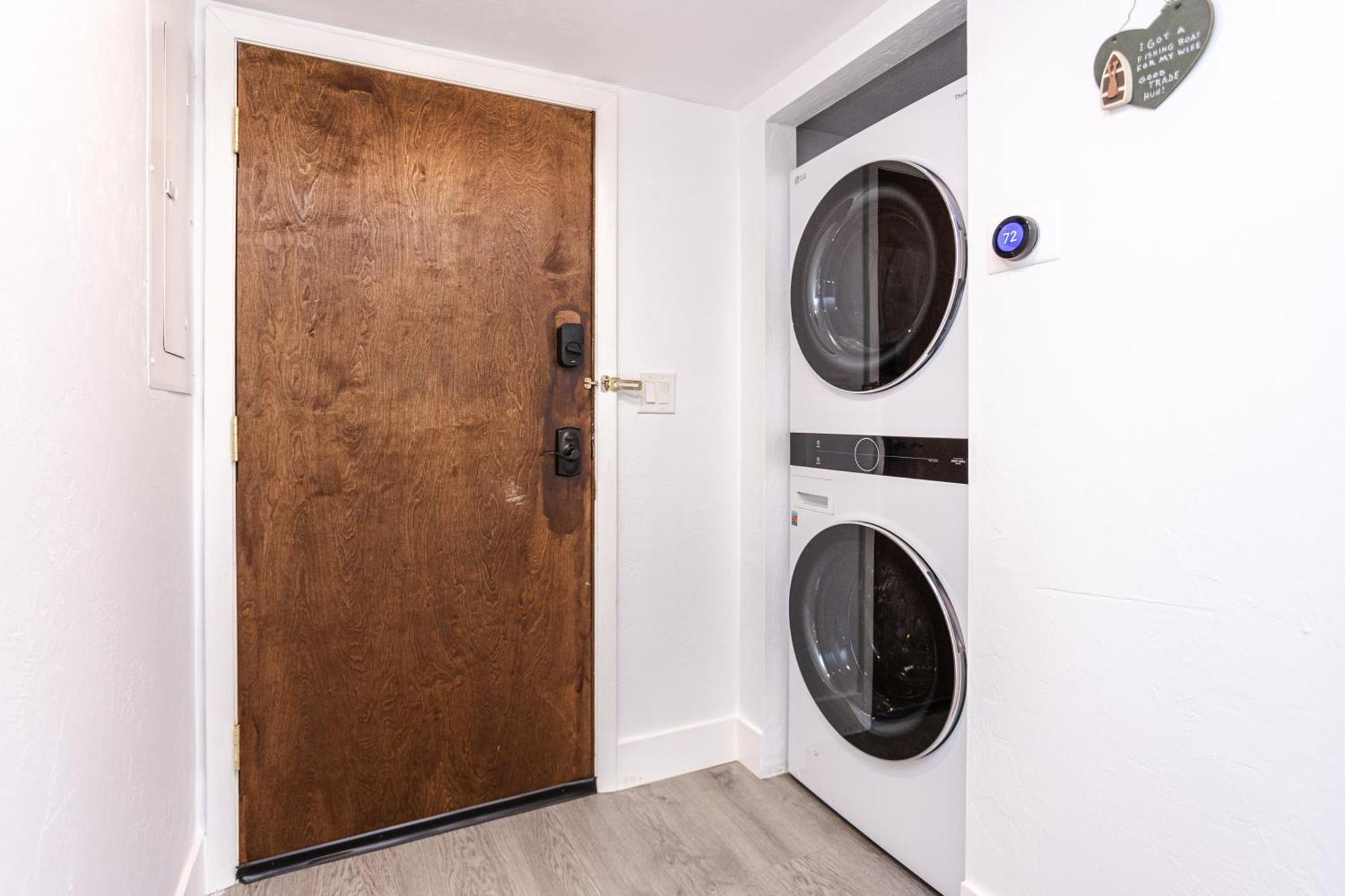 Bass & Sun Condominium 2/2 Bedroom 클레위스턴 객실 사진