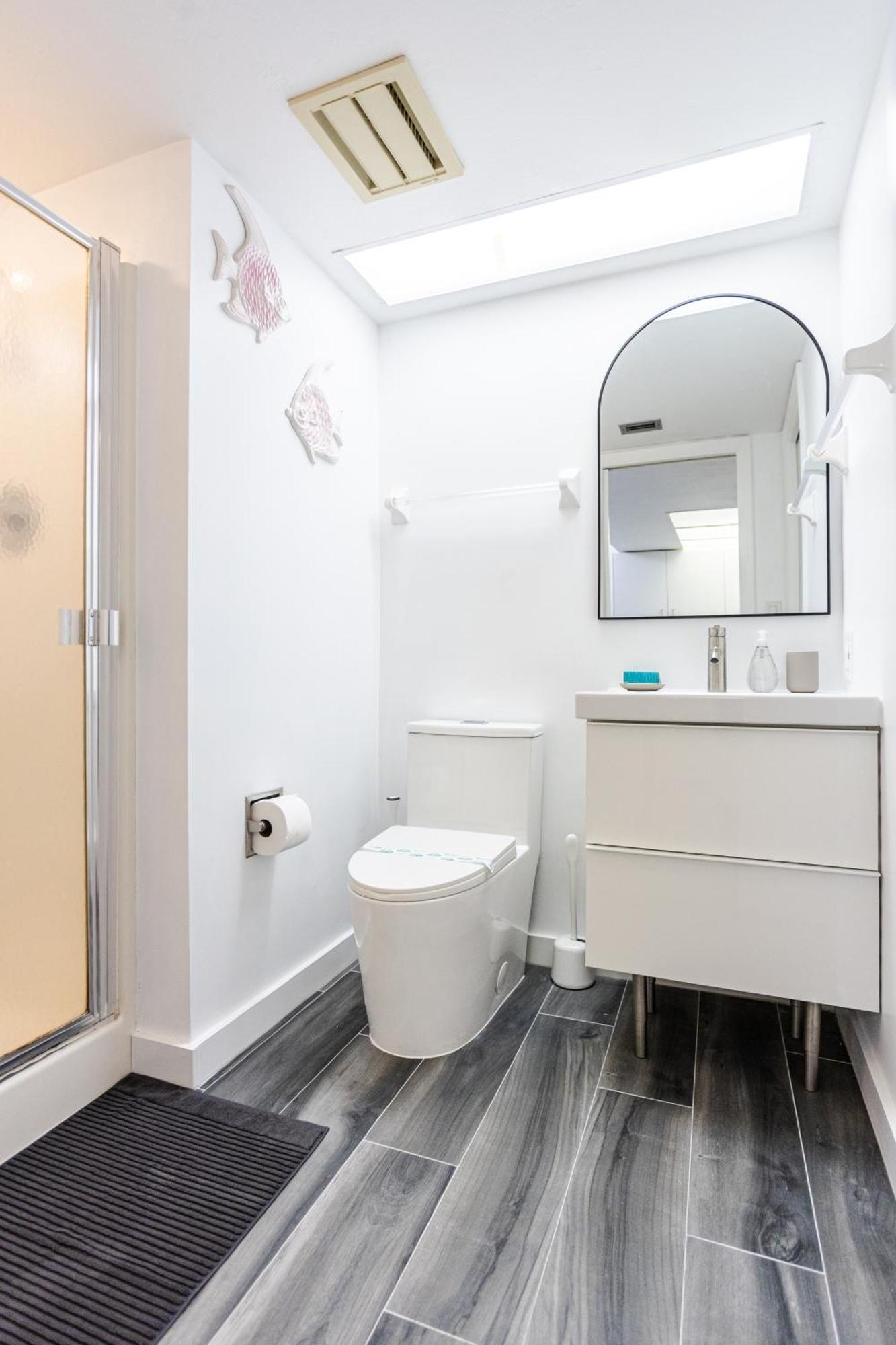 Bass & Sun Condominium 2/2 Bedroom 클레위스턴 객실 사진
