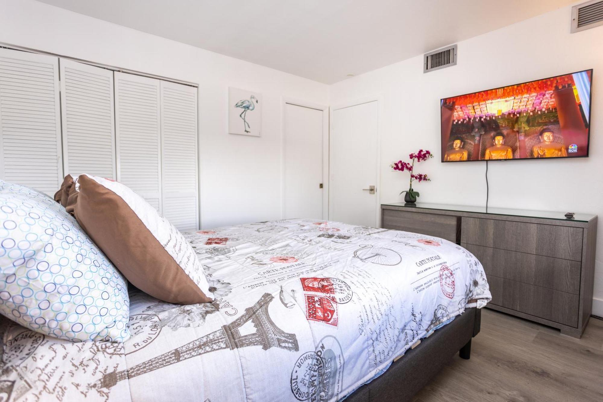 Bass & Sun Condominium 2/2 Bedroom 클레위스턴 객실 사진