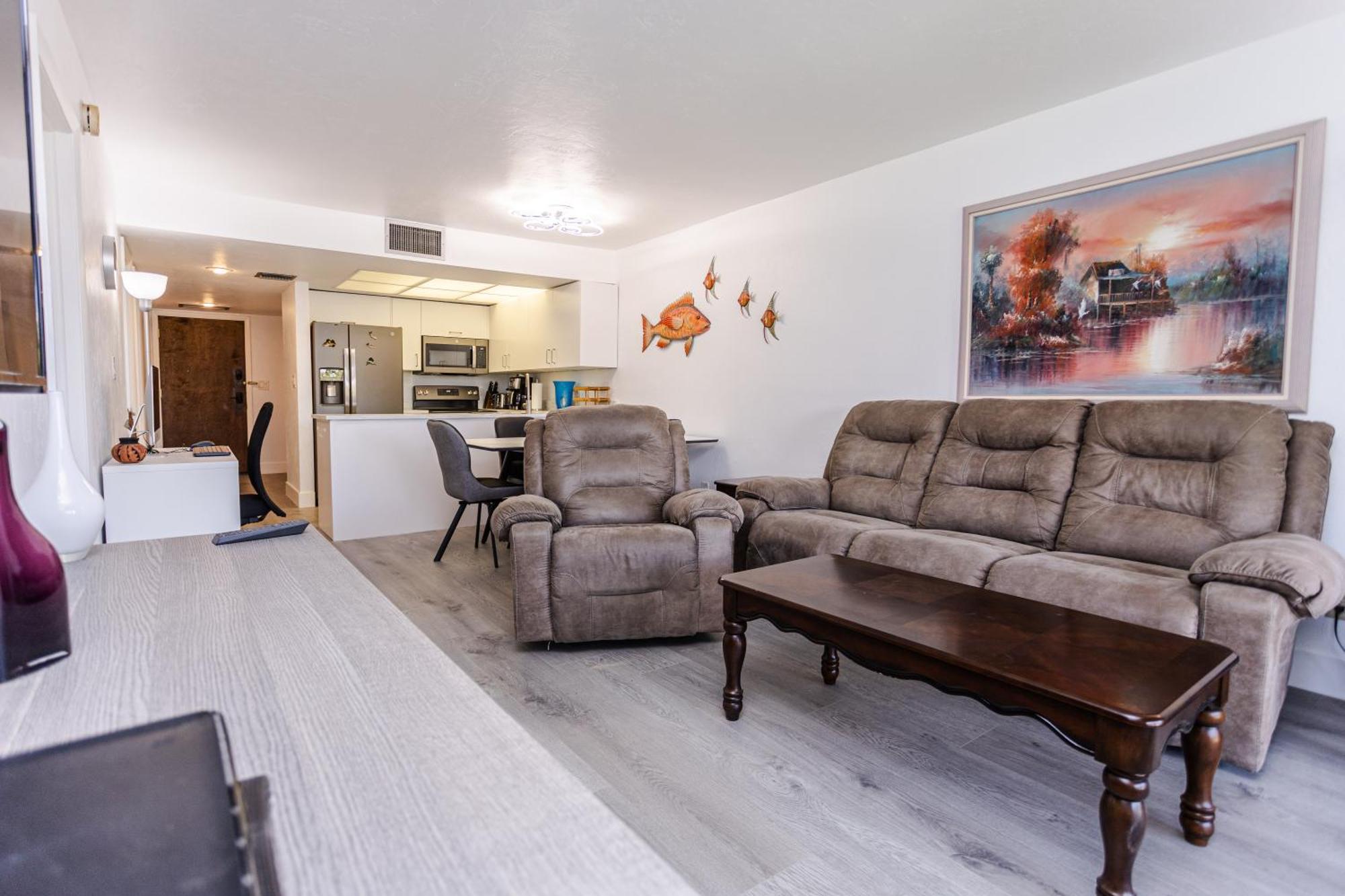 Bass & Sun Condominium 2/2 Bedroom 클레위스턴 객실 사진